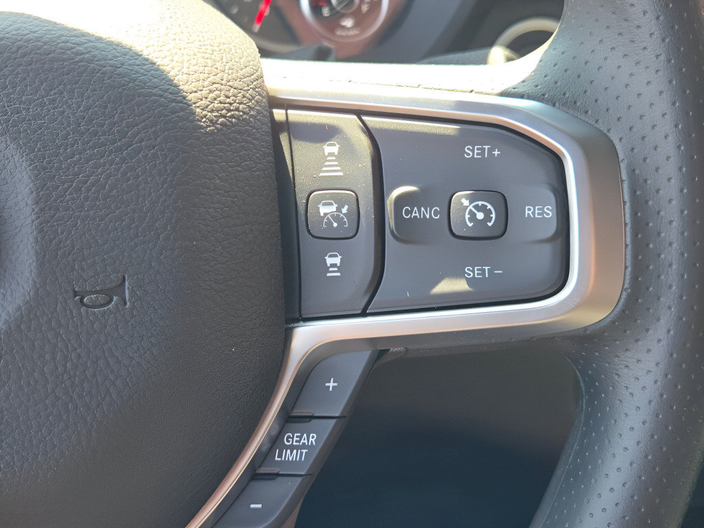 New 2026 RAM 3500 Tradesman AWD/4WD image 30