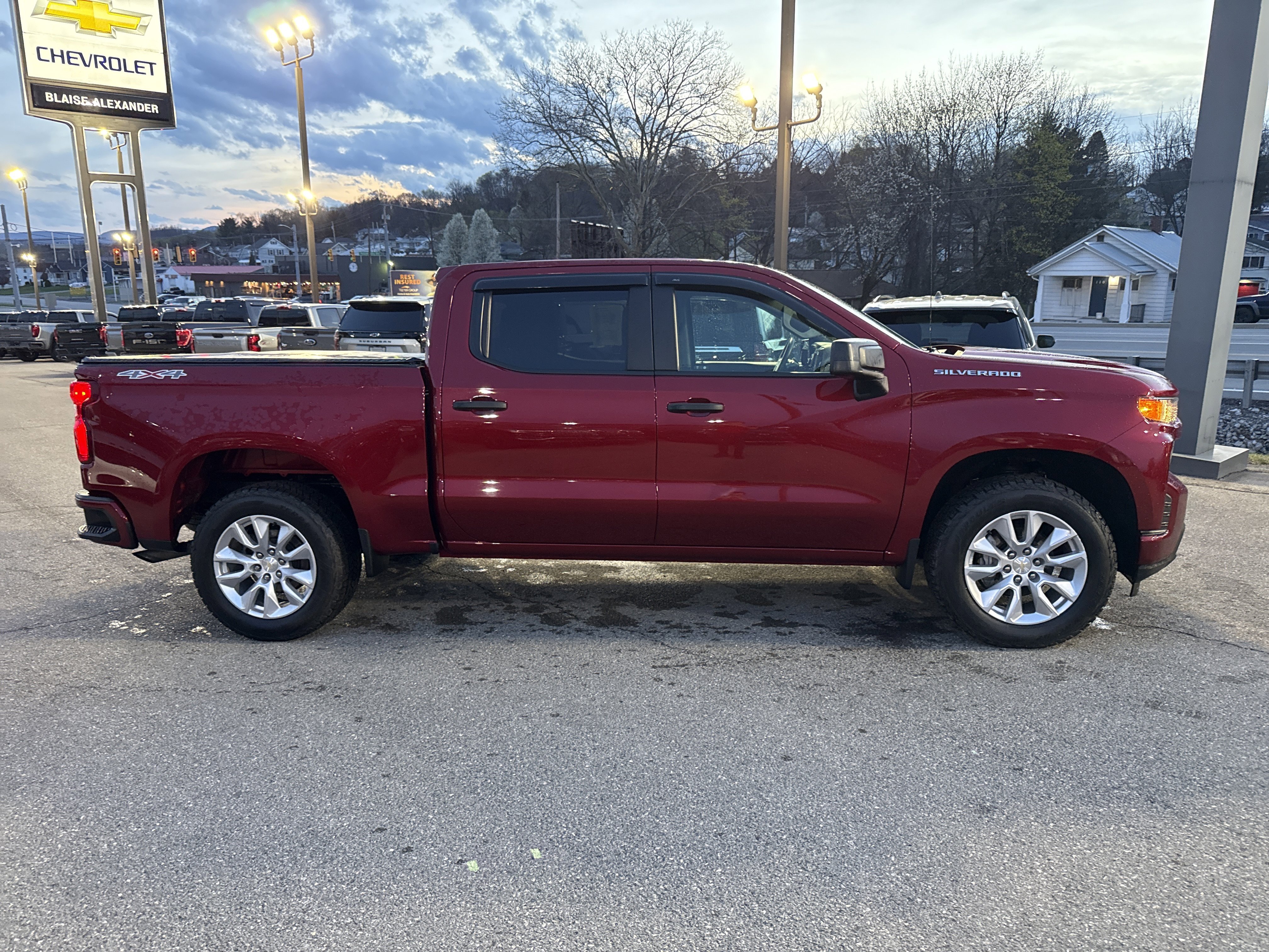 Used 2021 Chevrolet Silverado 1500 Custom w/ Safety Confidence Package image 2