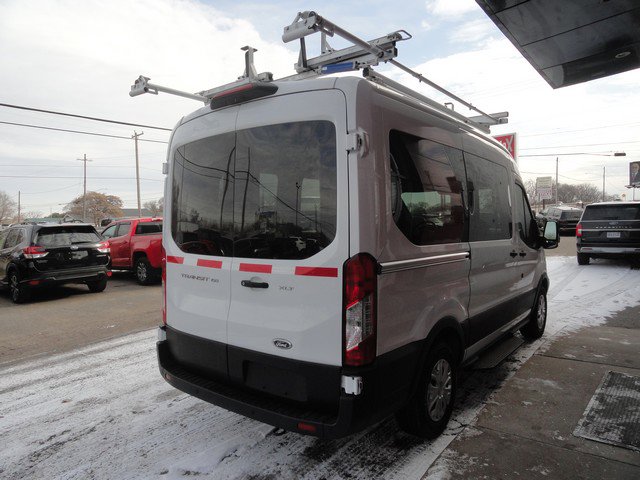 Used 2019 Ford Transit 150 XLT image 5