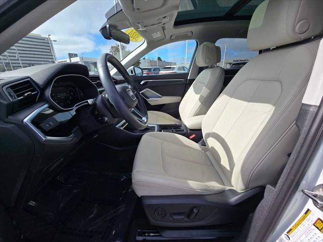 Certified 2024 Audi Q3 2.0T Premium w/ Convenience Package AWD/4WD image 20