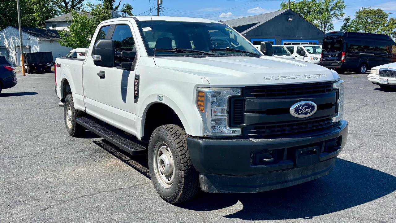 Used 2019 Ford F250 XL w/ Power Equipment Group AWD/4WD image 4