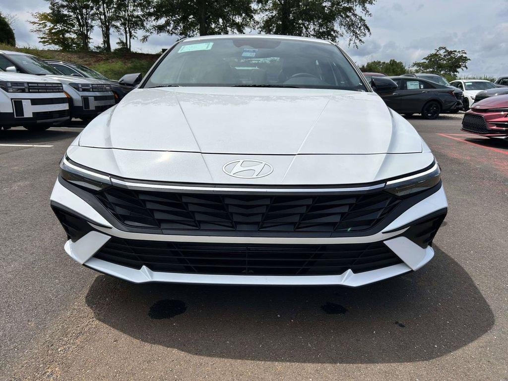New 2026 Hyundai Elantra SEL Sport FWD image 45