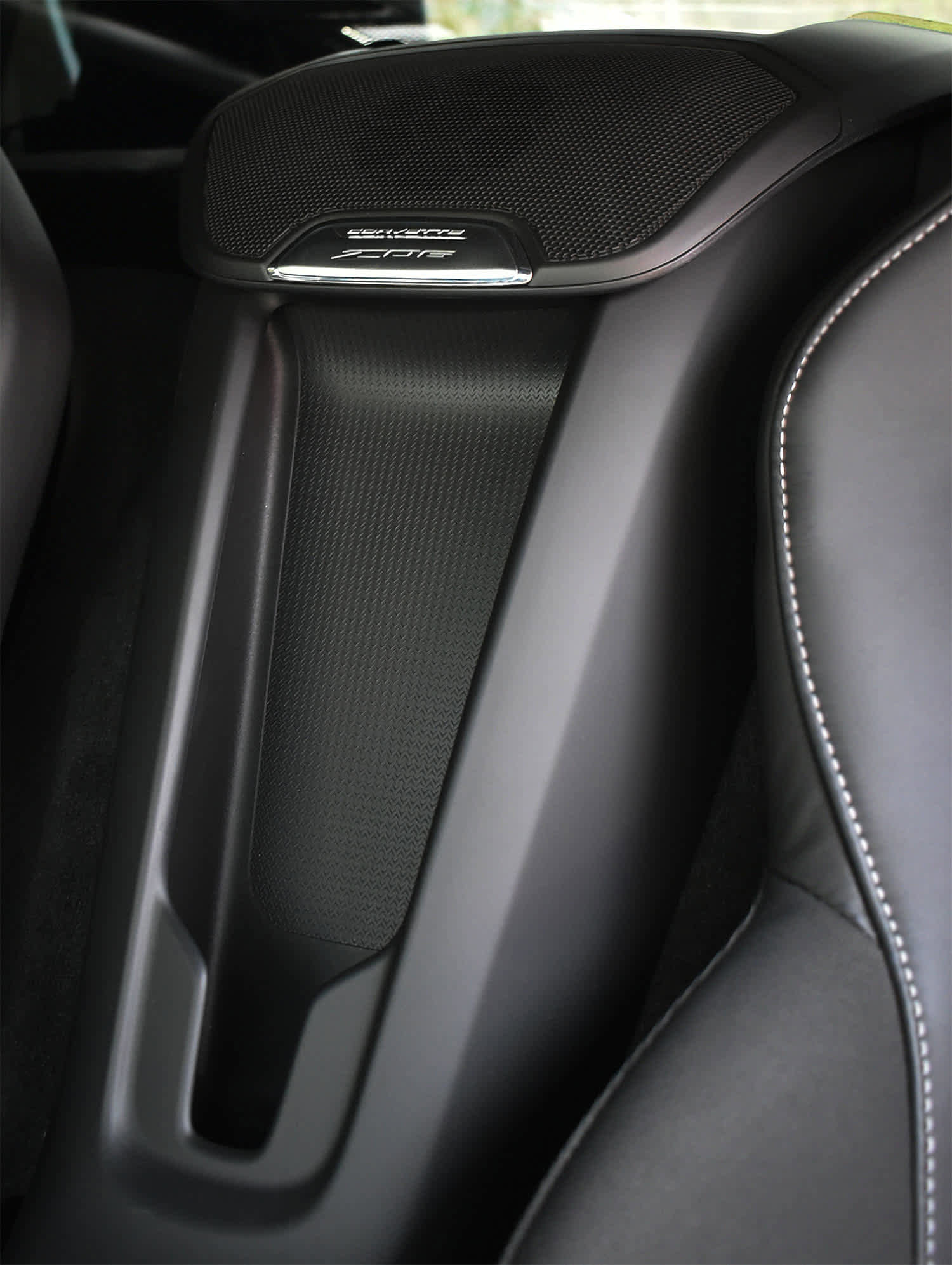 Used 2025 Chevrolet Corvette Z06 RWD image 21