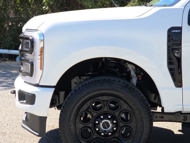New 2026 Ford F250 Lariat w/ Black Appearance Package image 5