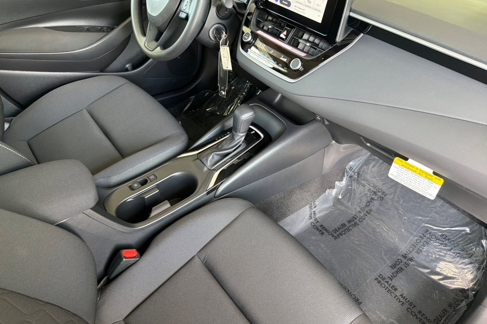 Used 2026 Toyota Corolla LE FWD image 18