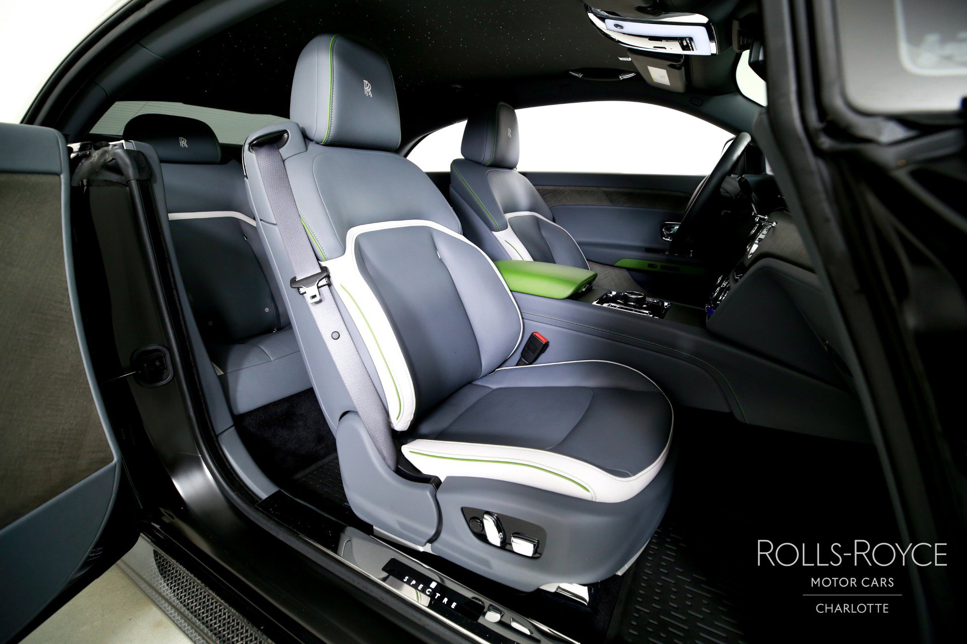 Used 2024 Rolls-Royce Spectre w/ Spectre Launch Package image 23