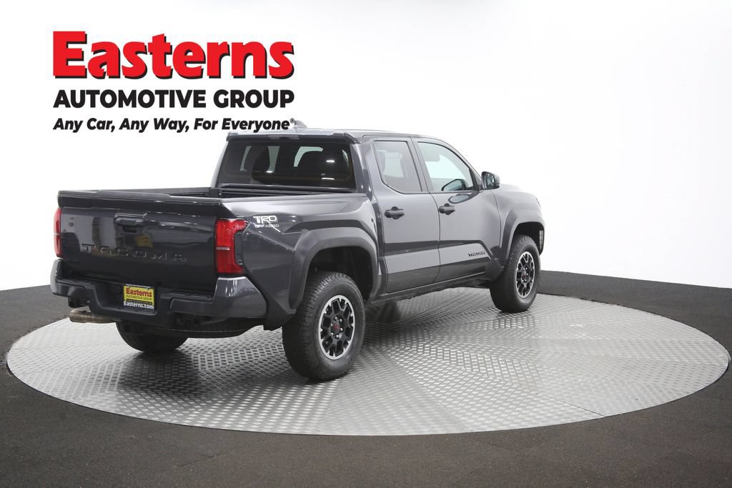 Used 2025 Toyota Tacoma TRD Off-Road AWD/4WD image 38