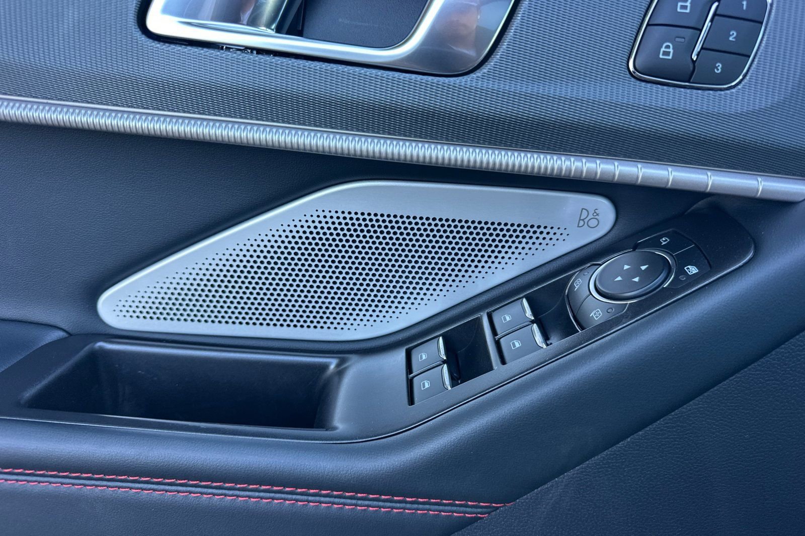 New 2026 Ford Explorer ST w/ Sun And Sound Package image 26