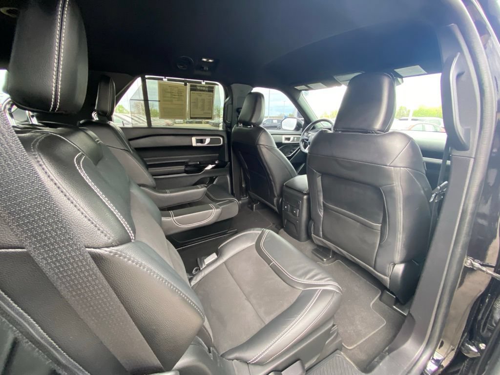 Used 2022 Ford Explorer ST w/ ST High-Performance Pack AWD/4WD image 27