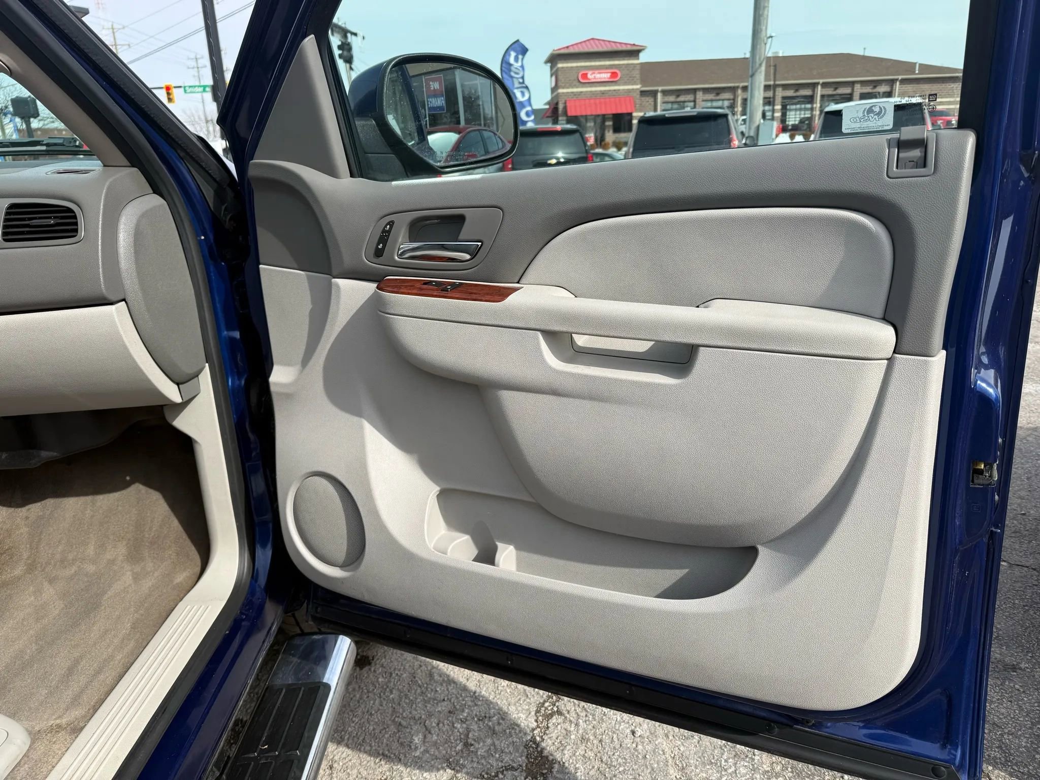 Used 2013 Chevrolet Silverado 1500 LTZ w/ LTZ Plus Package AWD/4WD image 20