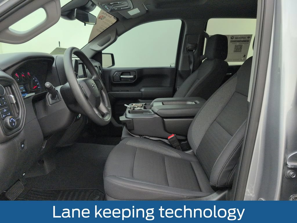 Used 2025 Chevrolet Silverado 1500 Custom Trail Boss AWD/4WD image 4