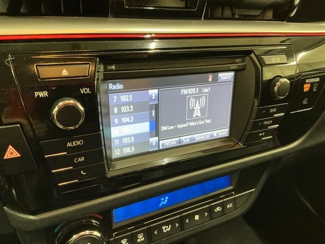 Used 2016 Toyota Corolla S Special Edition FWD image 24