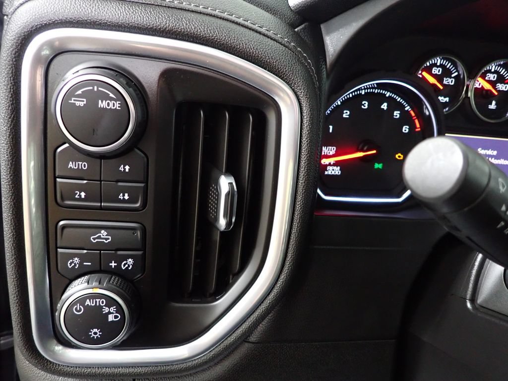 Used 2020 Chevrolet Silverado 1500 LT w/ All-Star Edition AWD/4WD image 25