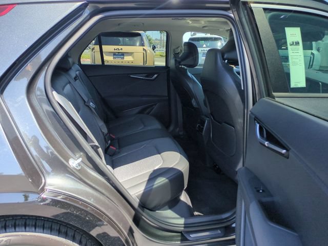 Certified 2024 Kia Niro Wave FWD image 31