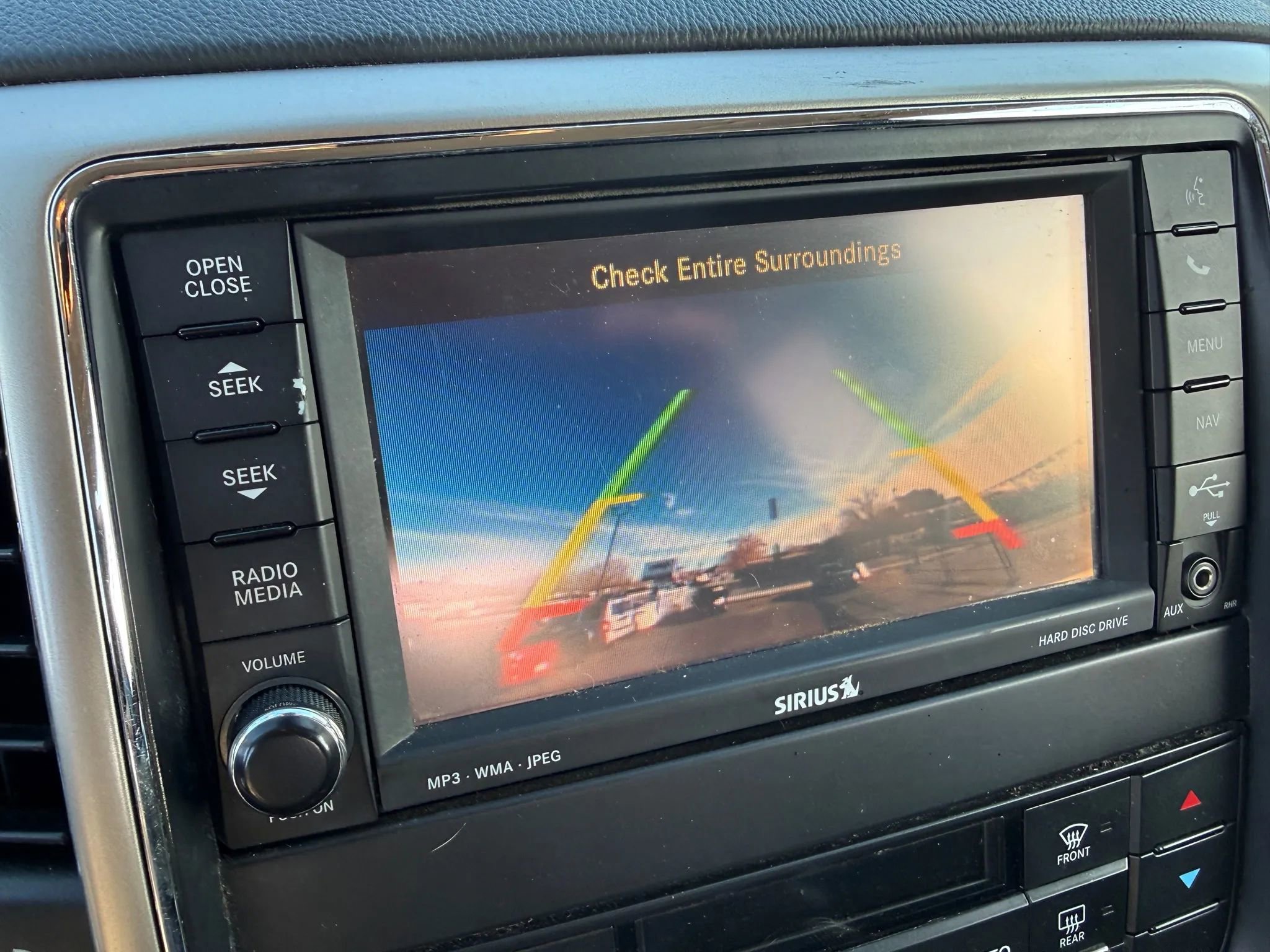 Used 2013 Jeep Grand Cherokee Overland RWD image 17
