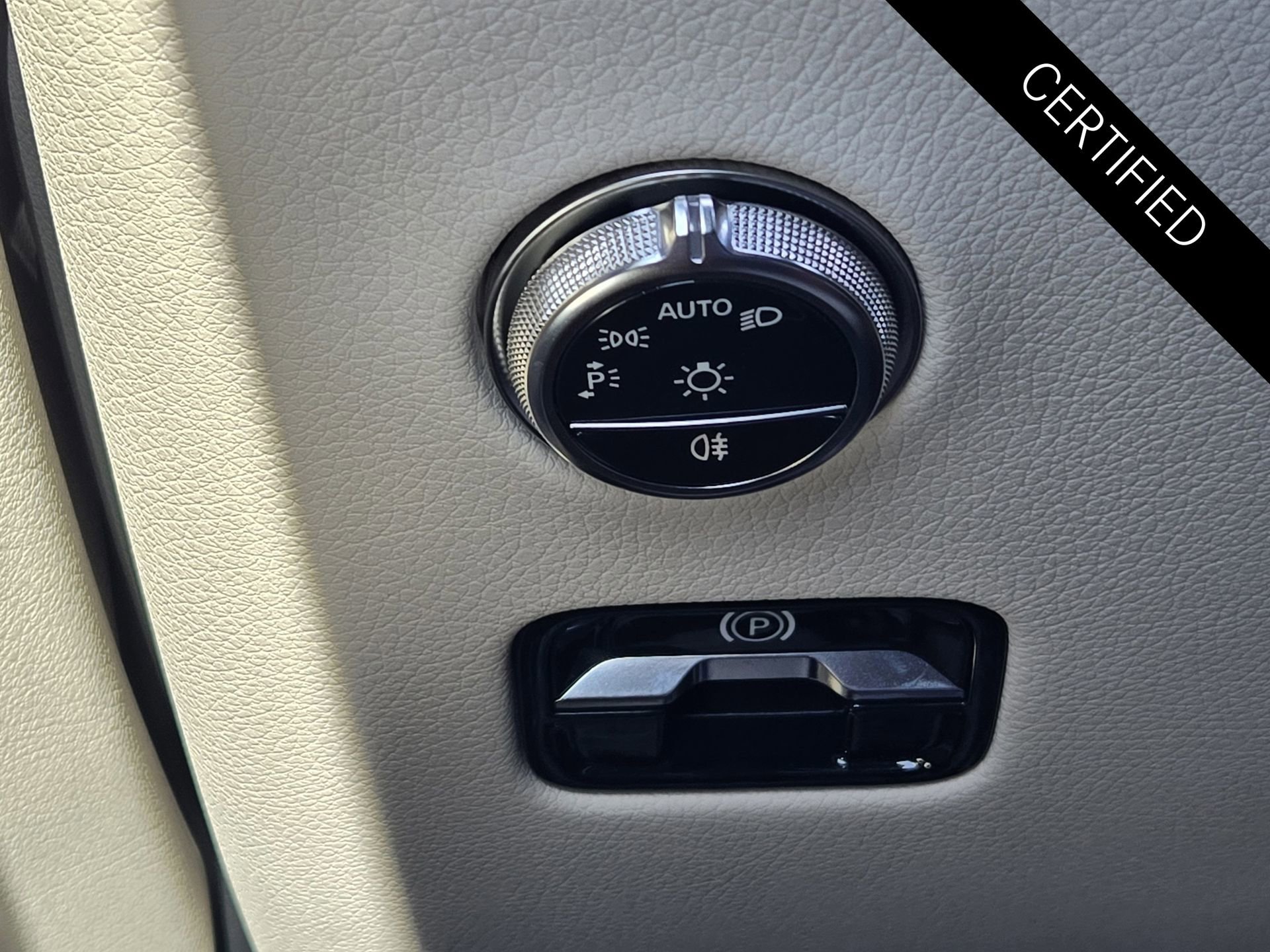 Certified 2026 Mercedes-Benz GLC 300 image 20