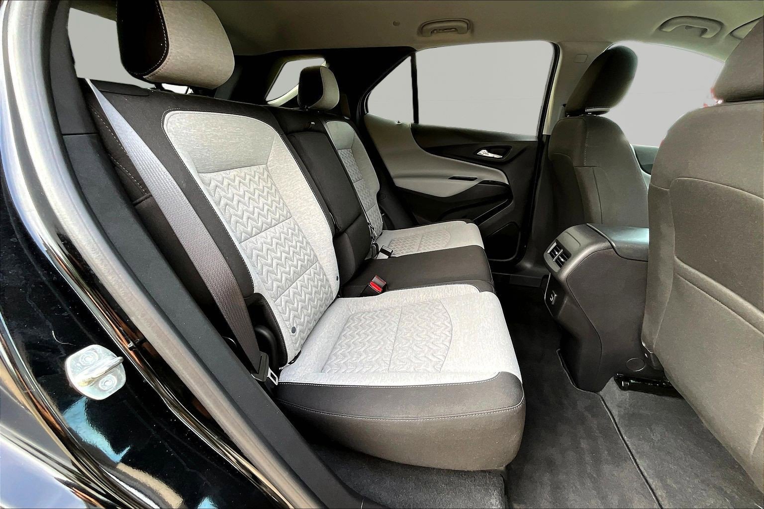 Used 2023 Chevrolet Equinox LS w/ LS Convenience Package FWD image 25
