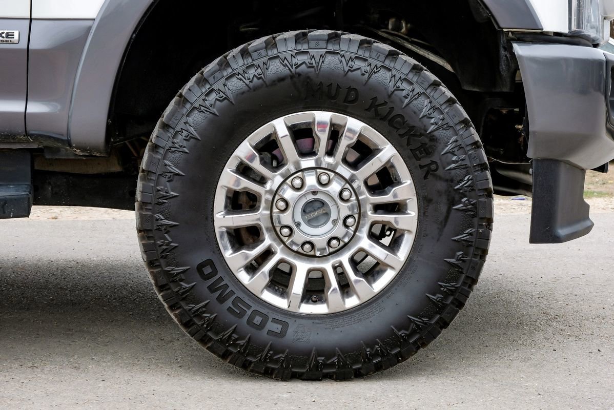 Used 2021 Ford F350 Lariat w/ Chrome Package image 61