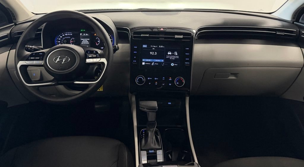 Certified 2024 Hyundai Tucson SE FWD image 14