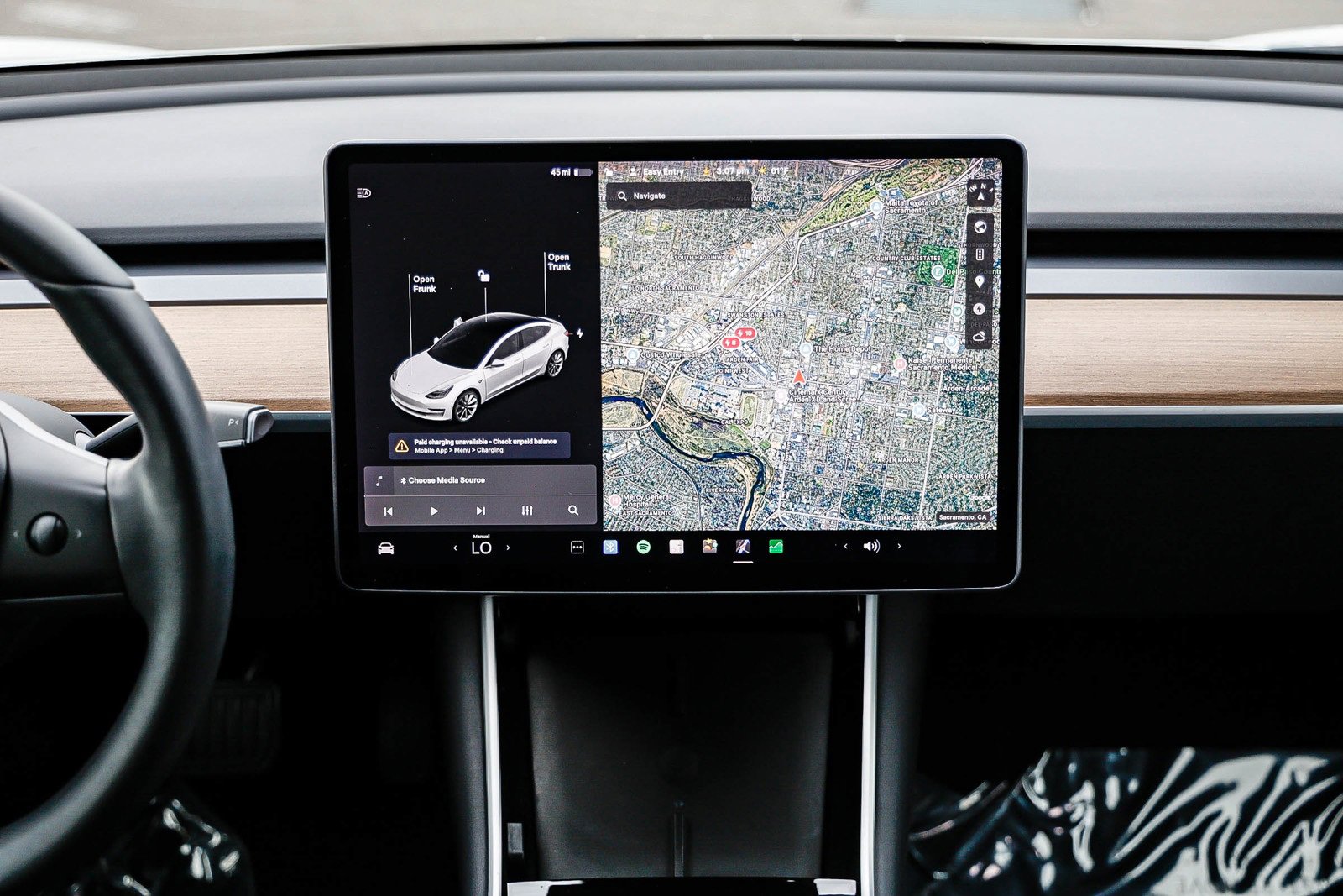 Used 2020 Tesla Model 3 image 11