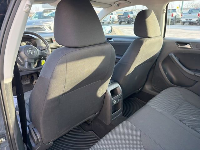 Used 2014 Volkswagen Jetta S image 18