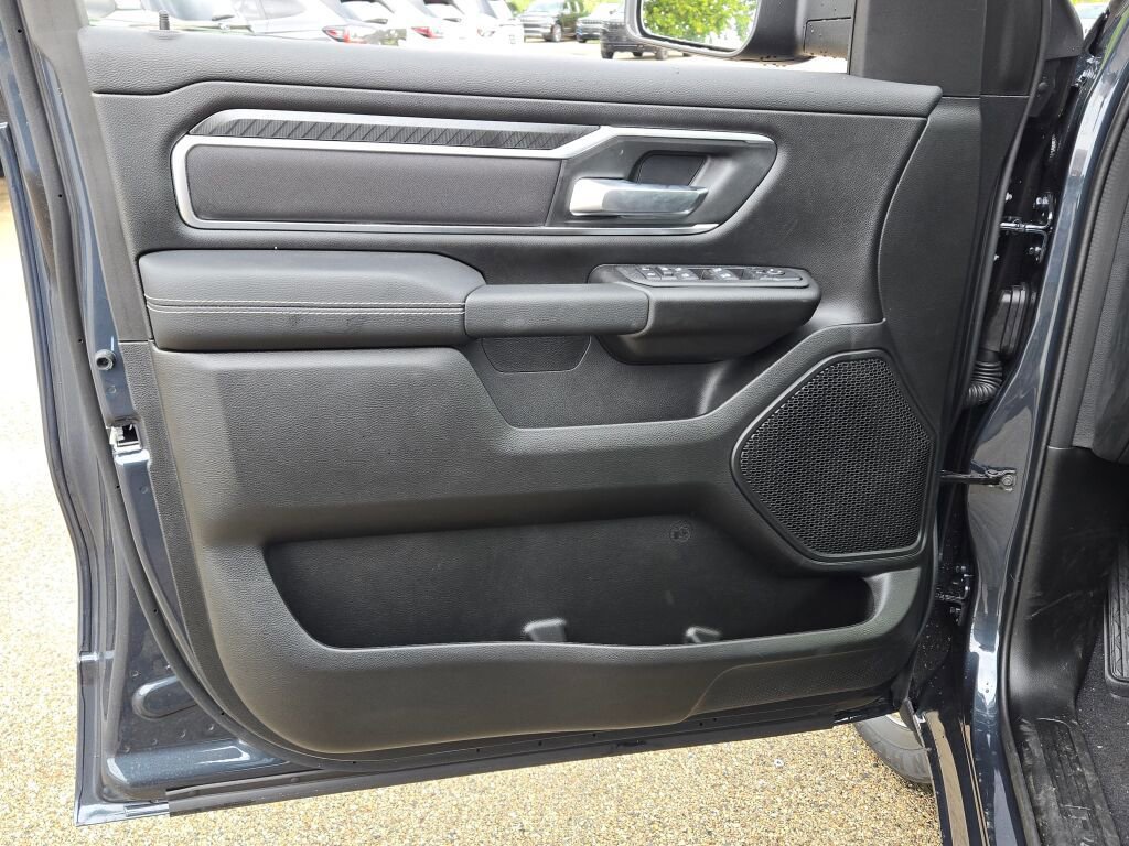 New 2026 RAM 1500 4x4 Crew Cab image 20