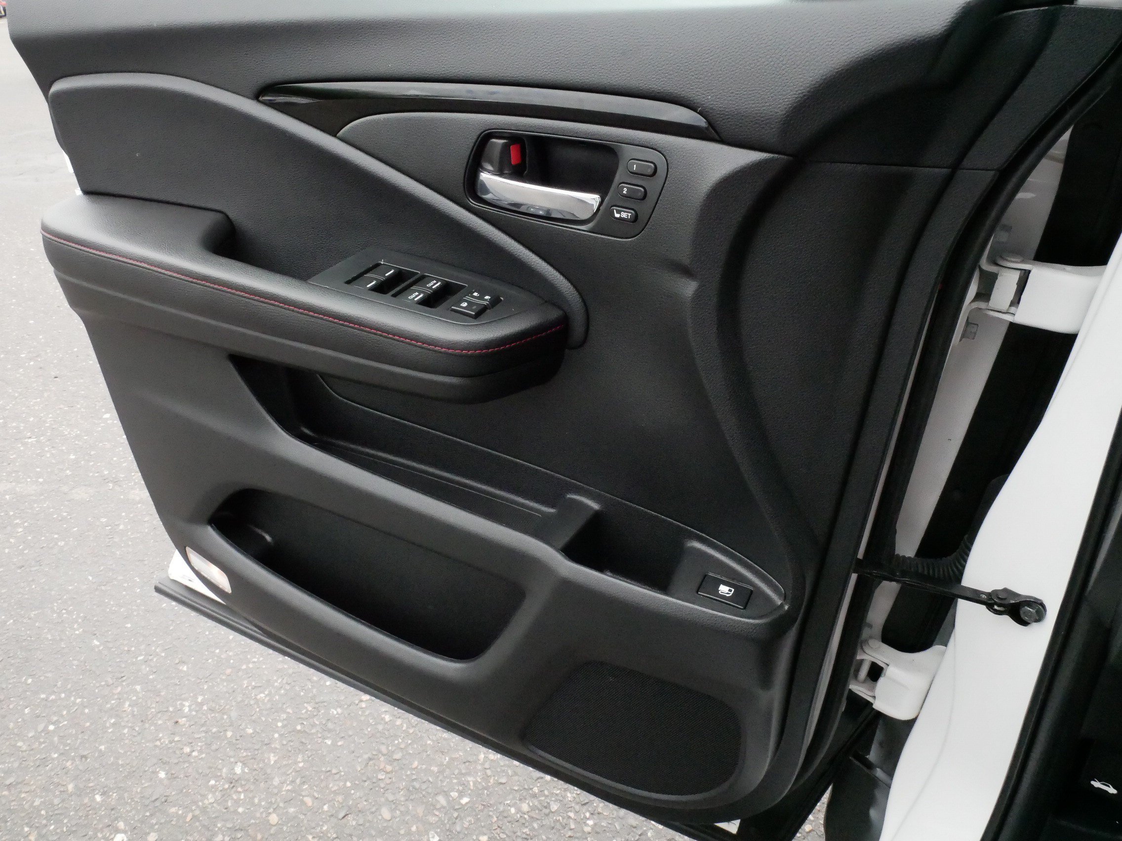 Used 2024 Honda Ridgeline Black Edition image 29