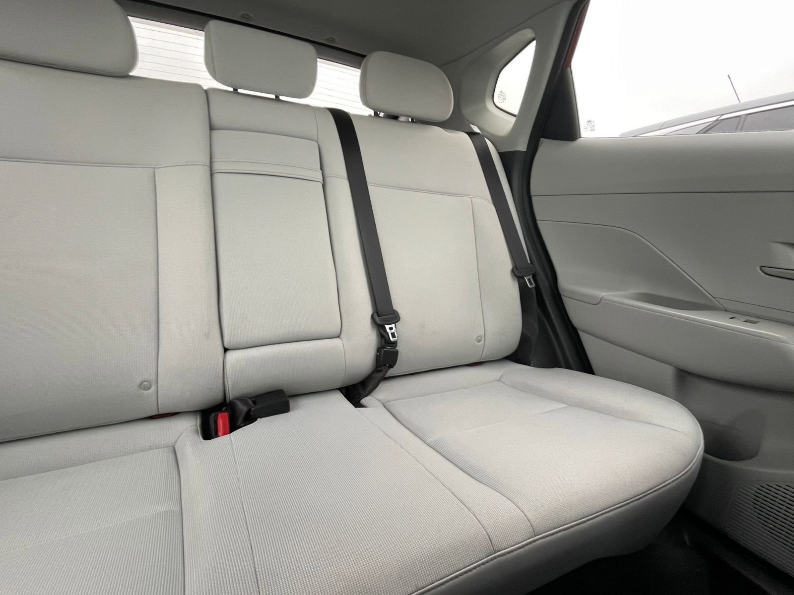 Used 2025 Hyundai Kona SEL image 37