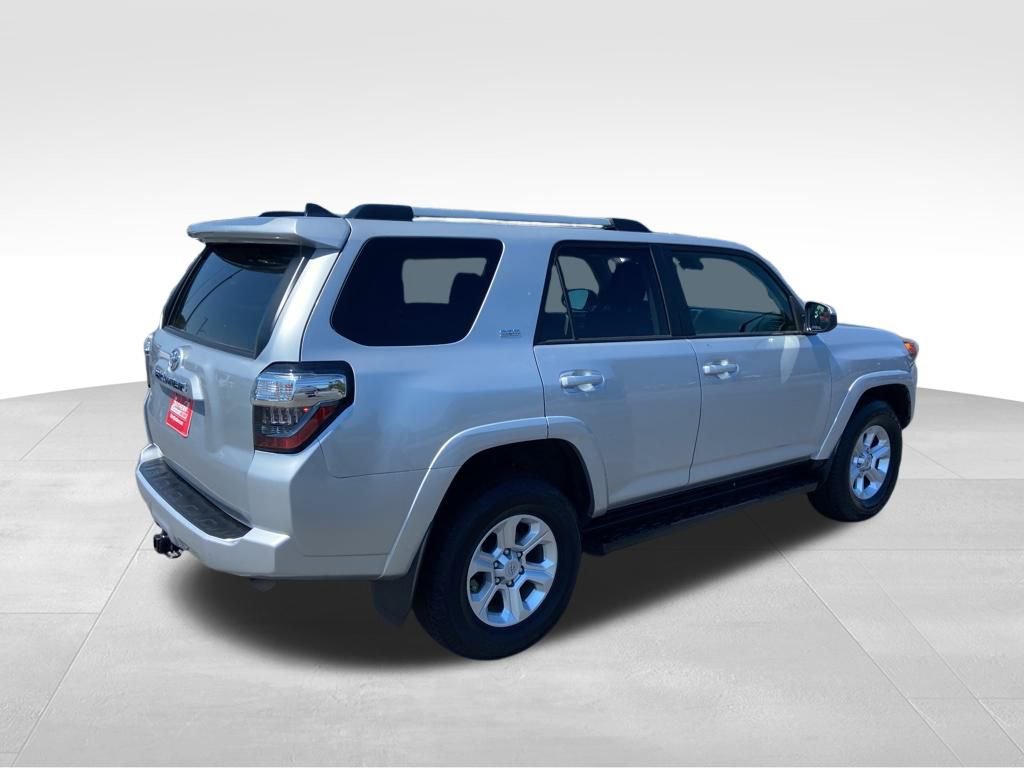 Used 2024 Toyota 4Runner SR5 image 40