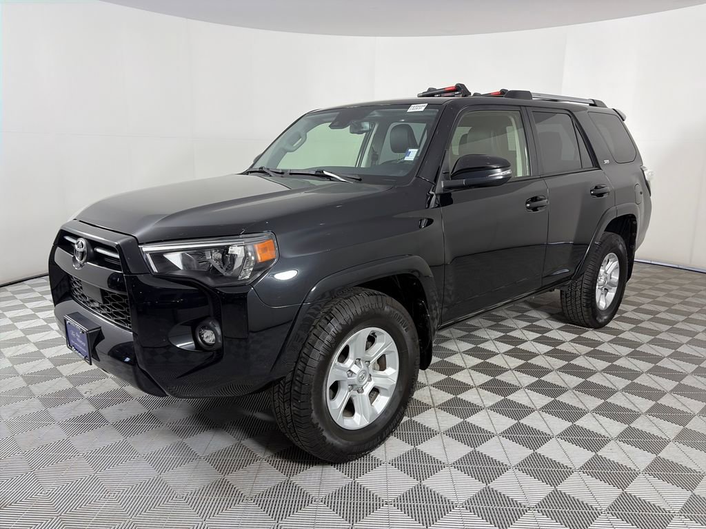 Used 2024 Toyota 4Runner SR5 Premium w/ Moonroof Package RWD image 3