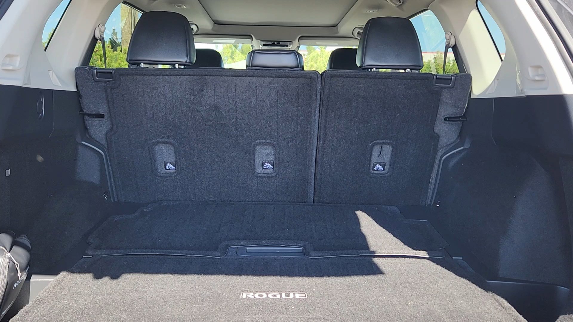 Used 2023 Nissan Rogue SL w/ SL Premium Package image 20