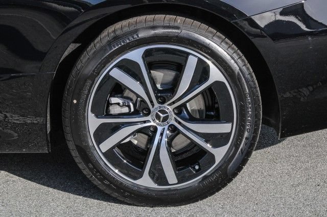 Used 2025 Mercedes-Benz CLE 300 4MATIC Cabriolet image 10