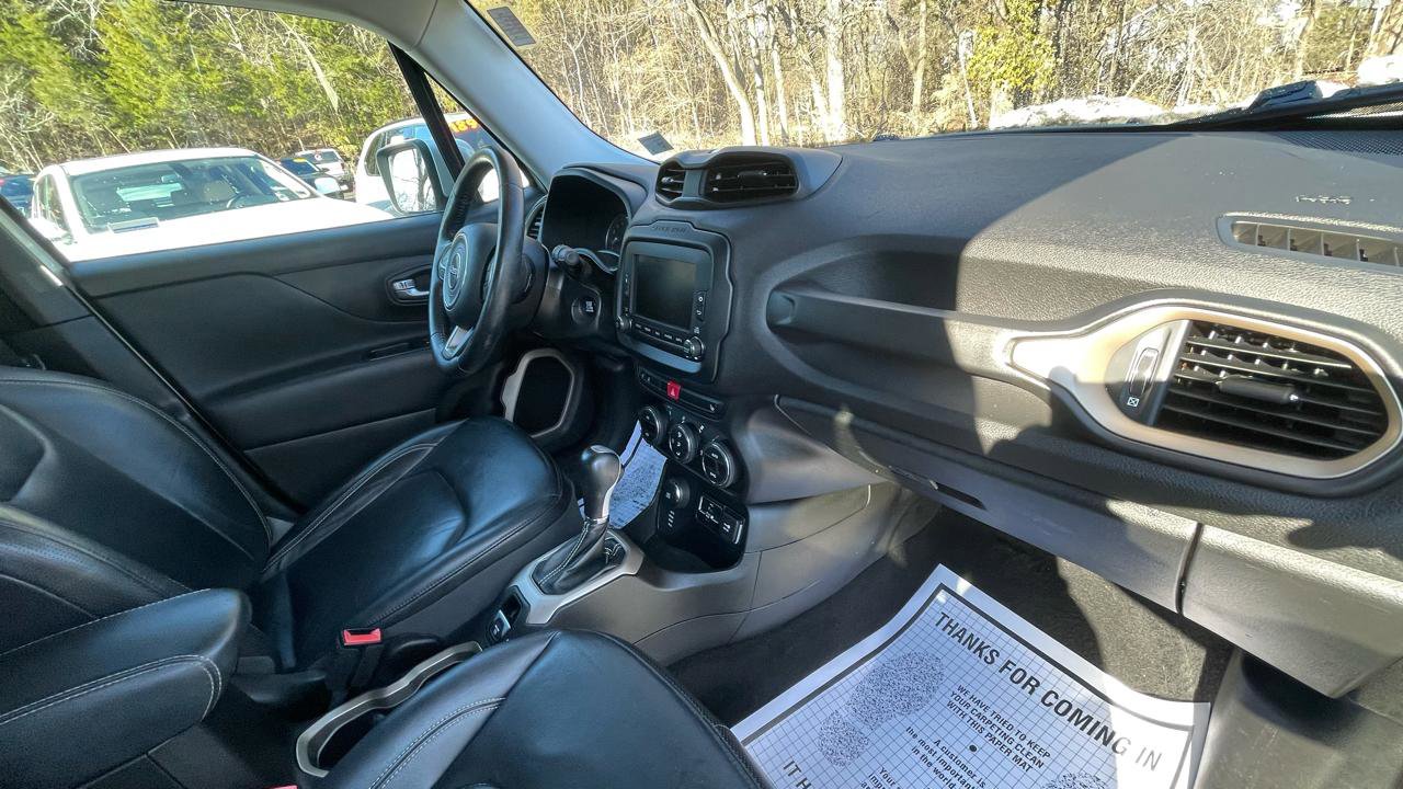 Used 2017 Jeep Renegade Limited image 26