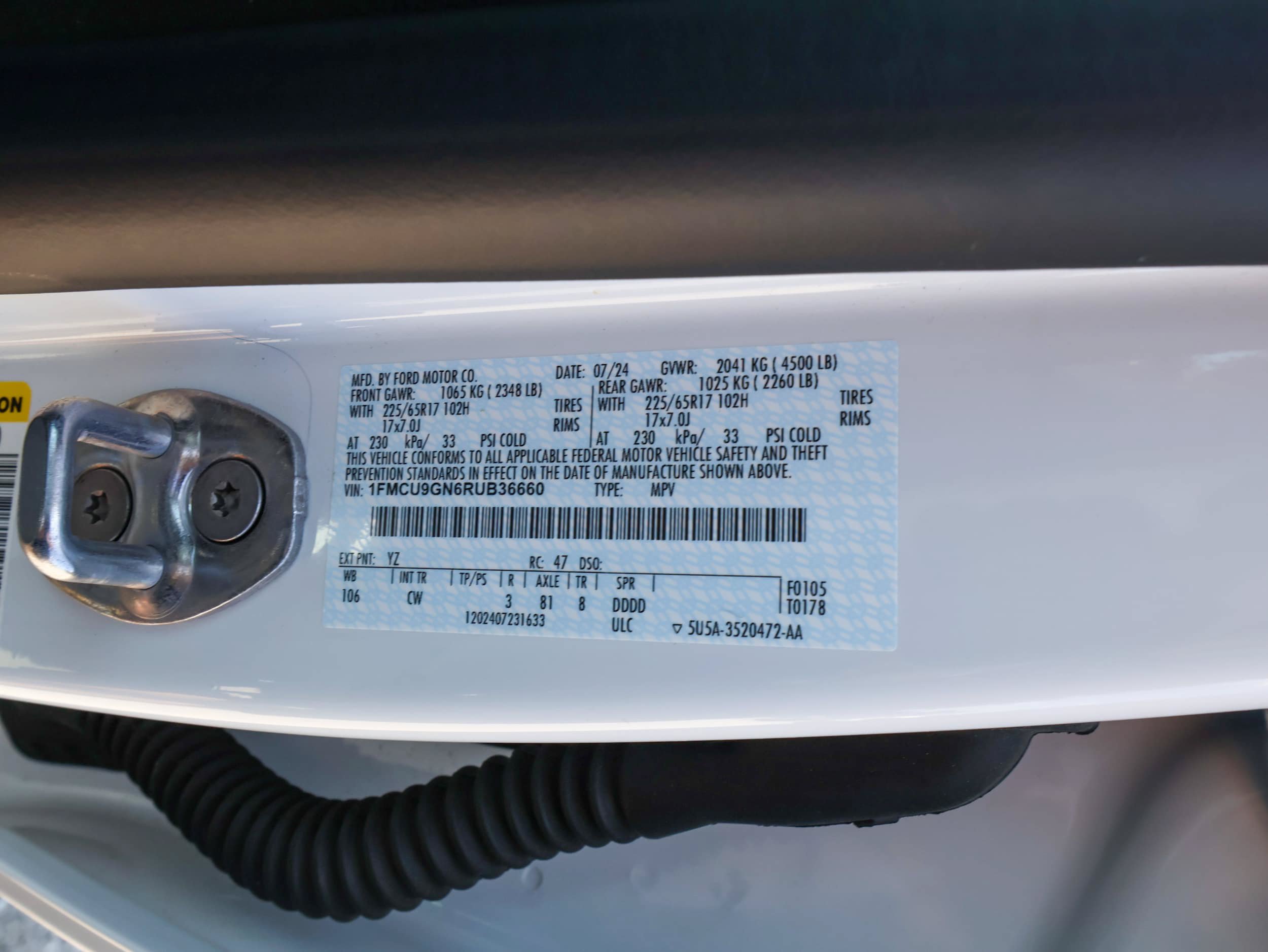 Used 2024 Ford Escape Active AWD/4WD image 34