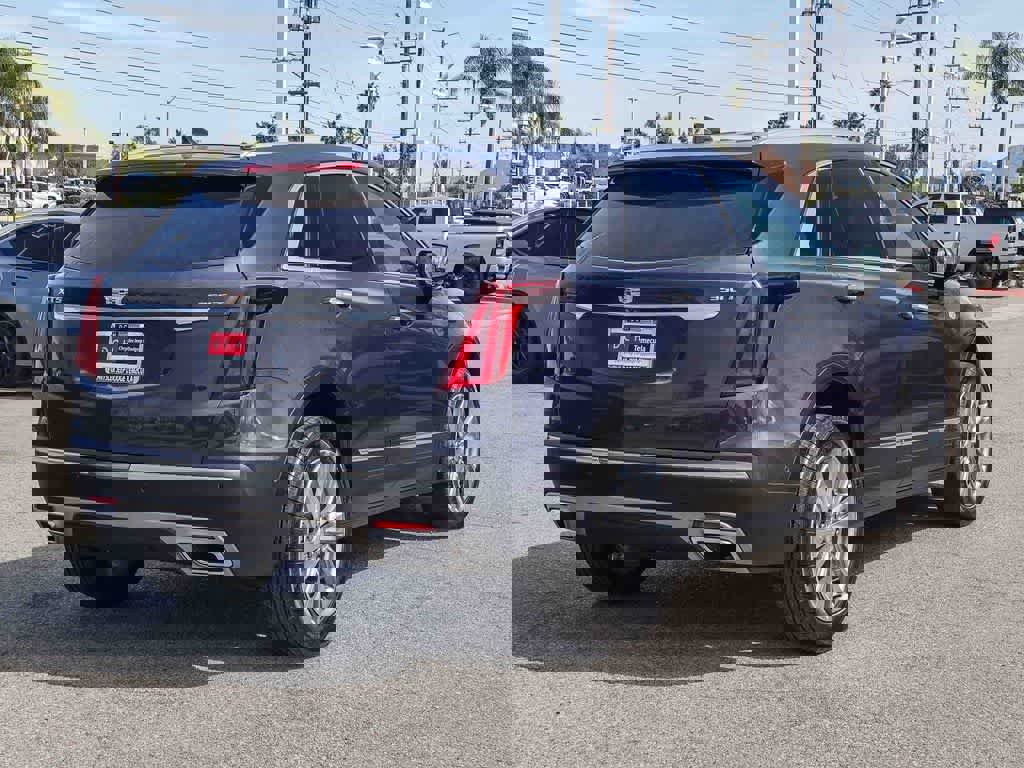 Used 2023 Cadillac XT5 Premium Luxury w/ Technology Package image 4