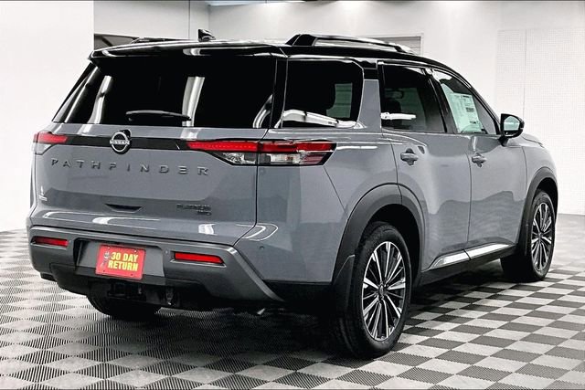 New 2026 Nissan Pathfinder Platinum AWD/4WD image 17