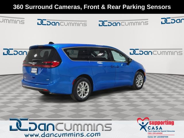 New 2026 Chrysler Pacifica Select AWD/4WD image 8