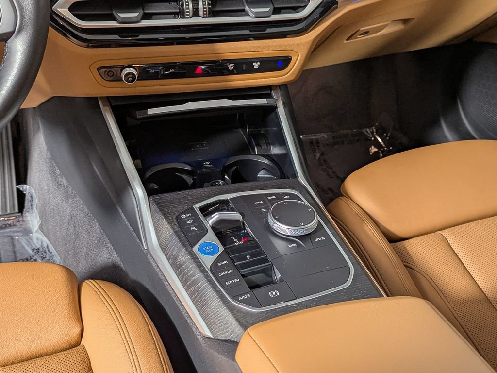 Used 2023 BMW i4 eDrive40 w/ Premium Package RWD image 39