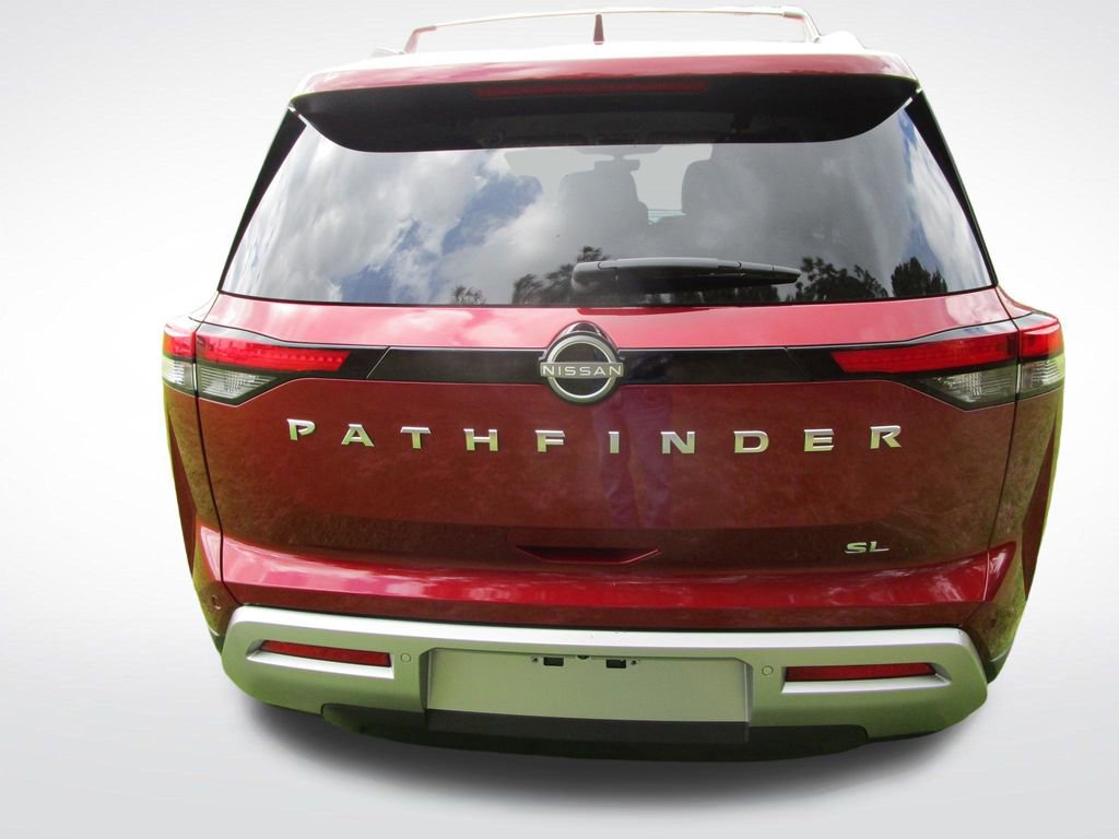 Used 2024 Nissan Pathfinder SL image 9