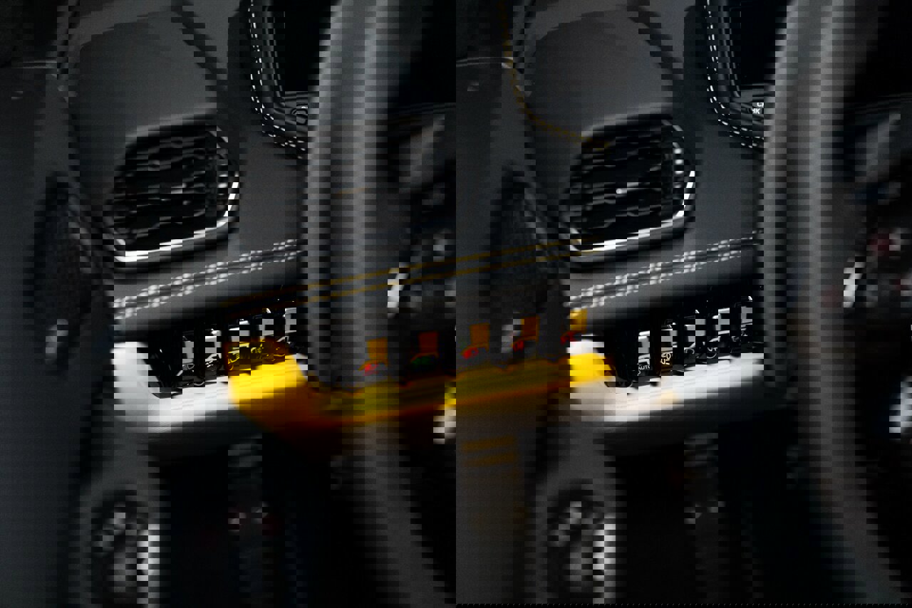 Used 2023 Lamborghini Huracan EVO image 18