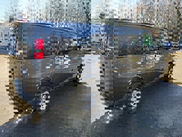 Used 2015 Chevrolet Express 2500 LS image 4