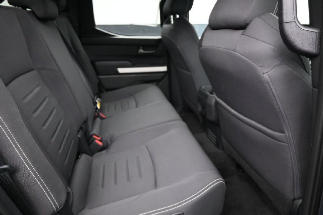 Used 2024 Toyota Tacoma TRD Off-Road AWD/4WD image 15