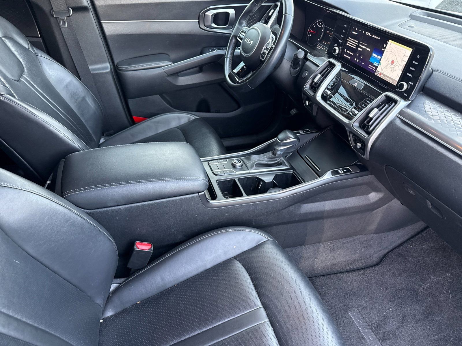 Certified 2023 Kia Sorento S FWD image 16