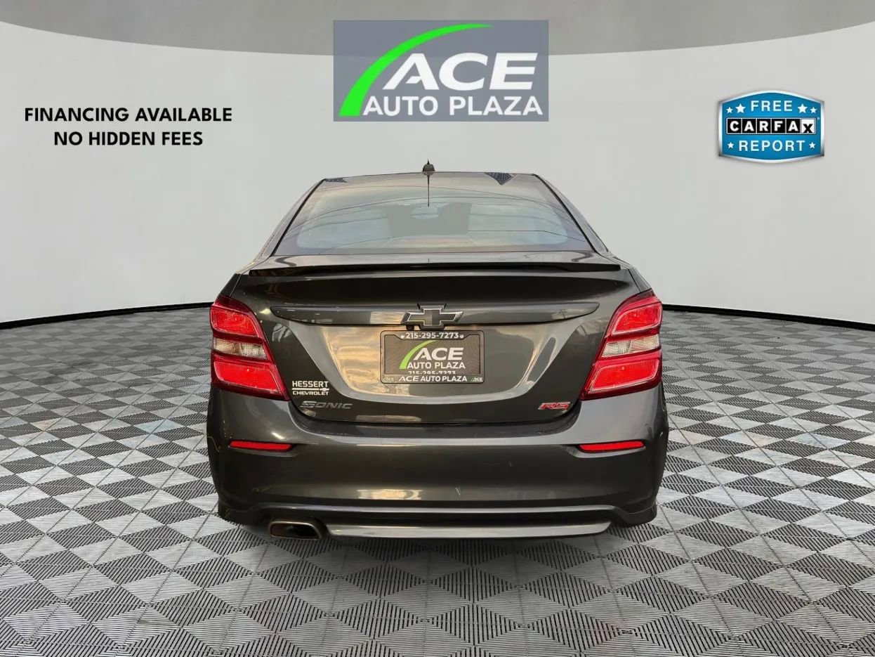 Used 2019 Chevrolet Sonic LT w/ RS Package image 6