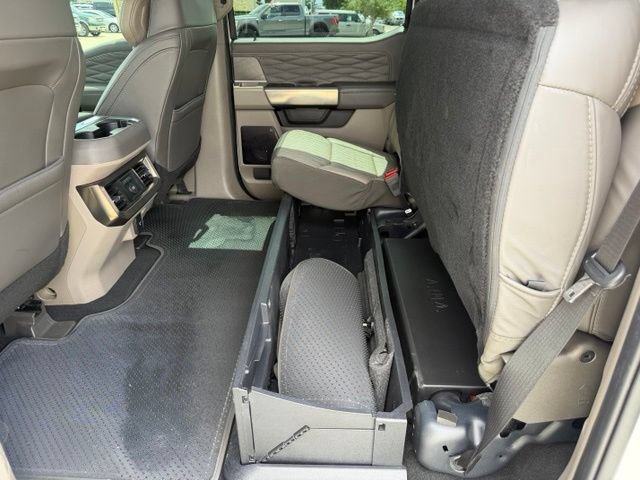 Used 2025 Ford F350 Platinum w/ Platinum Plus Package AWD/4WD image 22