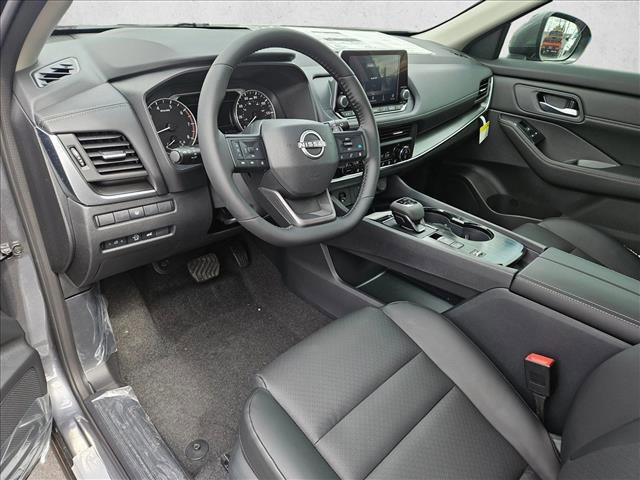 Used 2025 Nissan Rogue SV w/ SV Premium Package video 3