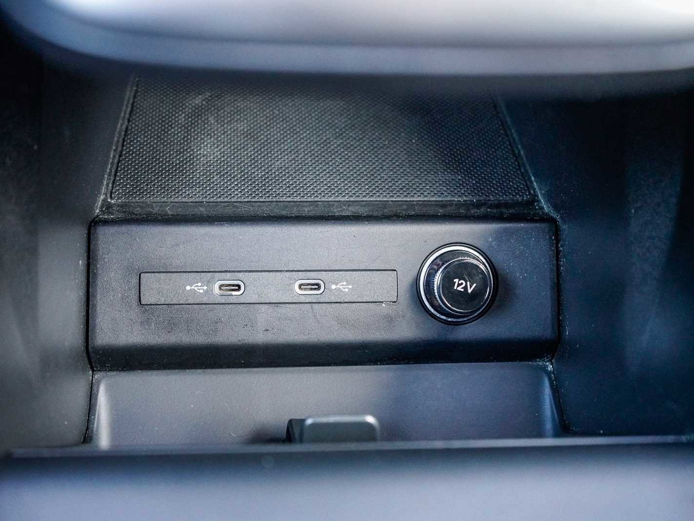 Used 2023 Audi Q4 e-tron Premium w/ Convenience Package image 22