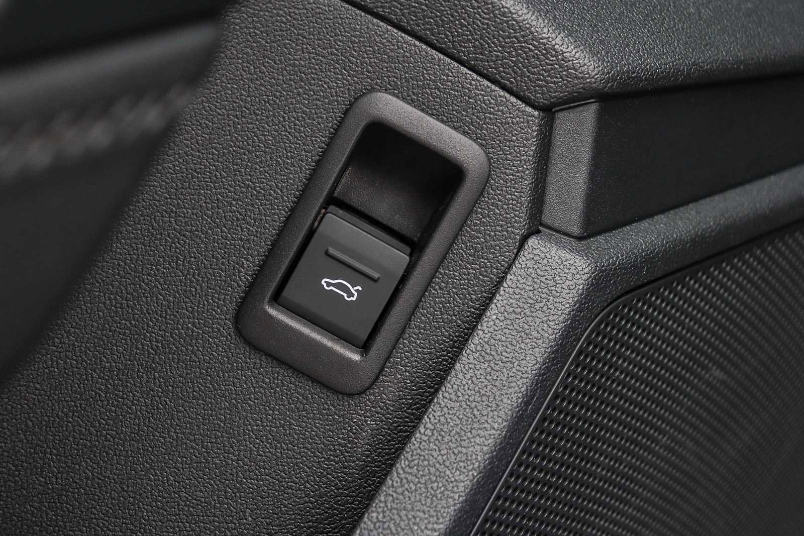 Used 2023 Audi A3 2.0T Premium w/ Convenience Package image 29