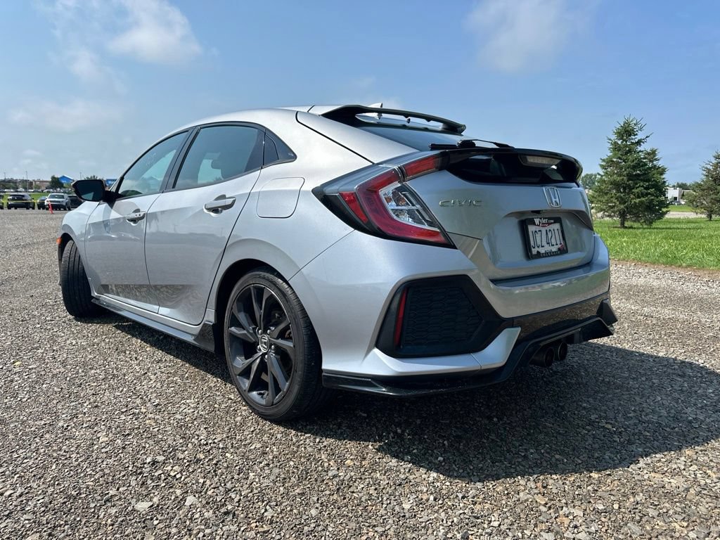 Used 2018 Honda Civic Sport Touring image 9