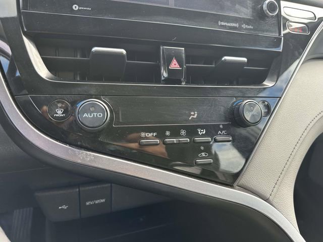Used 2023 Toyota Camry SE image 23